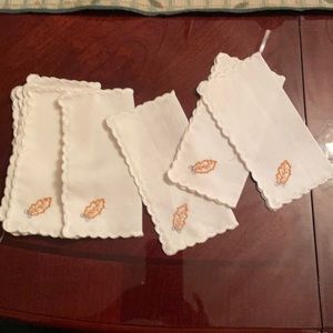 9 cloth napkins